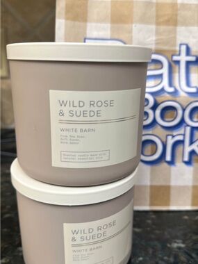 Wild Rose and Suede x2 Large Candles